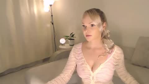 Annett online show from September 15, 12:08 am