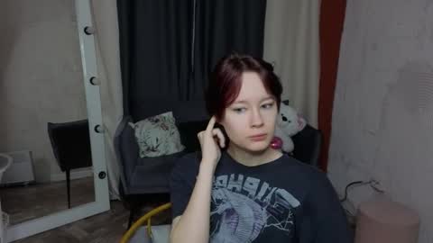 Anni online show from February 3, 4:43 am