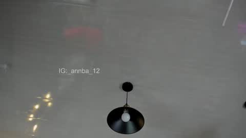 annie_barozzi online show from December 17, 1:26 pm