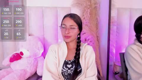   online show from November 1, 1:37 pm