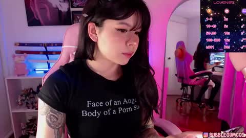 Annie  online show from October 6, 7:51 pm