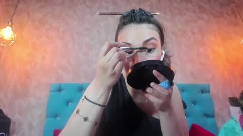 Annie online show from October 23, 6:47 pm