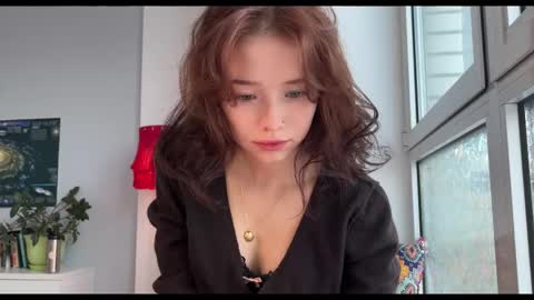 N  antics online show from December 14, 5:24 am