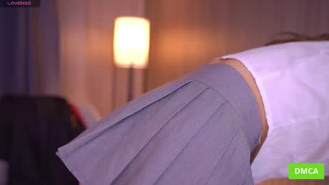 Annuetta online show from October 12, 3:47 pm