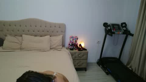 Snapshot of annyloveyou chatting on October 13, 3:25 pm Annyfit4you online show from October 13, 3:25 pm