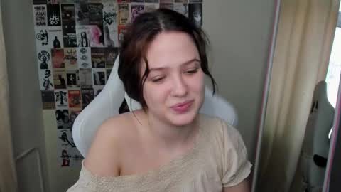 Anora online show from February 8, 9:24 am