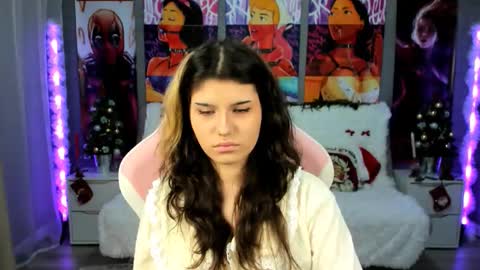 Anora online show from December 19, 6:55 pm