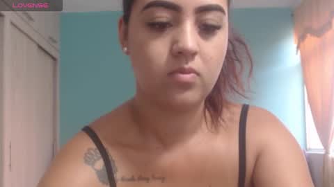 Anthonela Queen online show from December 17, 1:04 pm