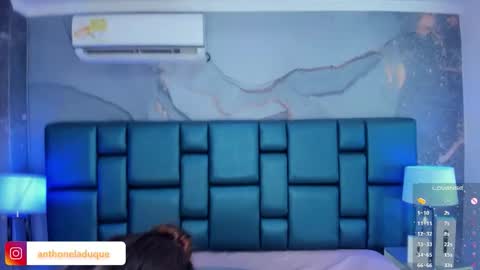 anthonelaDuque online show from October 23, 12:55 pm