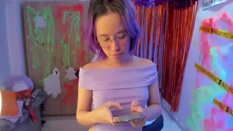 Snapshot of anto_sweet18 chatting on October 20, 8:01 pm My birthday is on december 2nd surprise me with a gift from my amazonlist online show from October 20, 8:01 pm
