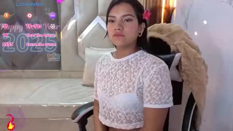 Antonela online show from November 18, 1:12 pm