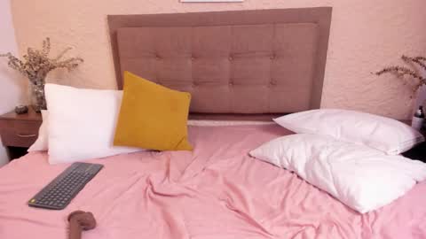 Antonella  online show from January 5, 5:27 pm