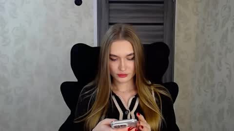 AnyaSmack online show from December 20, 5:06 pm