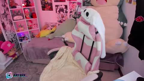 Any online show from October 15, 2:25 am