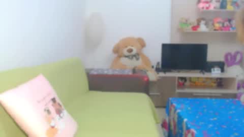 An online show from February 17, 12:54 am