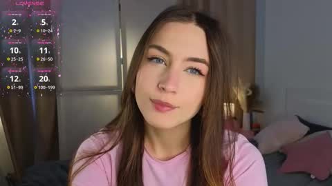 Vicki online show from November 3, 9:24 am