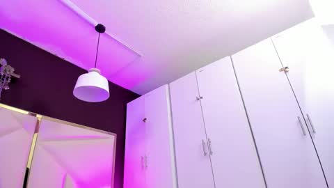 April online show from November 6, 11:49 am