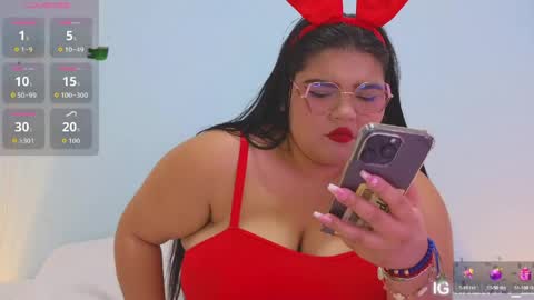 khaterin online show from April 22, 11:29 am