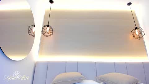 April online show from November 12, 6:55 am