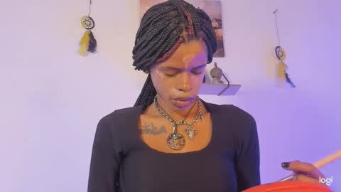 Snapshot of aprillebony chatting on October 8, 8:02 pm APRIL online show from October 8, 8:02 pm