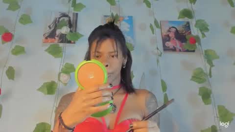 Snapshot of aprillebony chatting on February 28, 10:50 pm APRIL online show from February 28, 10:50 pm