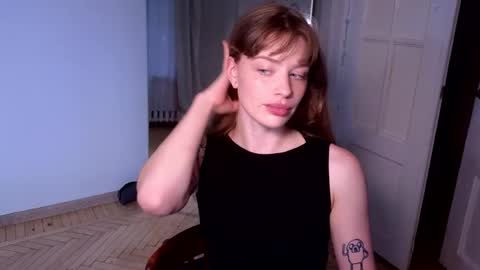 aqua_sultry online show from October 11, 3:15 pm