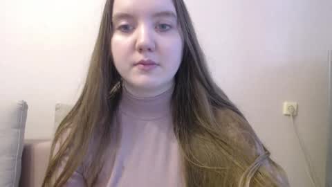 Josefin online show from February 4, 5:53 am