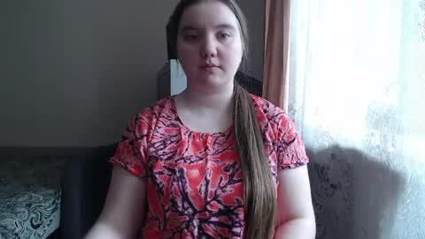 Josefin online show from April 17, 6:15 am