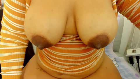 Snapshot of arabela_dream25 chatting on January 21, 9:57 pm ARABELA online show from January 21, 9:57 pm