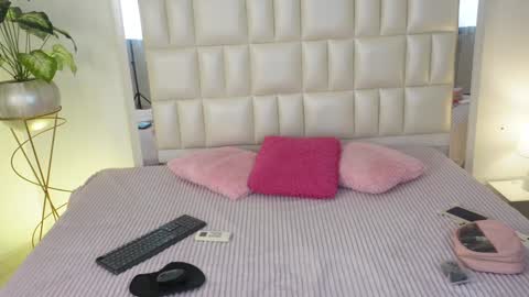   online show from January 28, 4:18 am