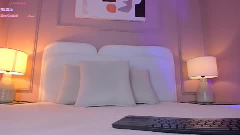 Aria  online show from March 24, 3:23 am