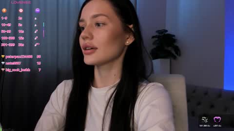 aria_mila online show from March 15, 7:21 am