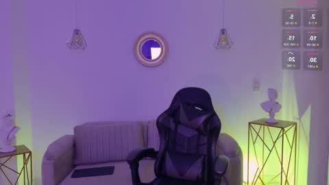 Ariana online show from November 29, 4:27 am