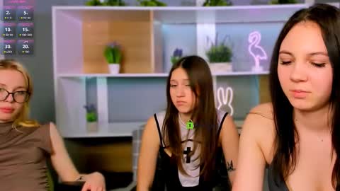 arianaa_cat online show from March 2, 5:08 am