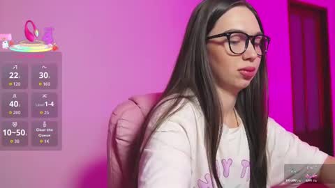 arianahot777 online show from June 18, 9:52 pm