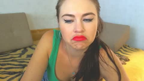 ArianaxSky online show from September 19, 12:15 pm