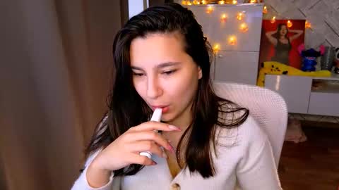 Snapshot of arianna_grend chatting on September 15, 12:24 pm Arianna online show from September 15, 12:24 pm