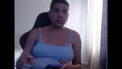 ariannaloovel online show from January 27, 4:33 pm