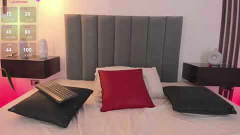 Aria online show from March 4, 7:26 am