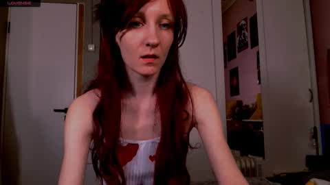 aribluush online show from March 29, 11:26 pm