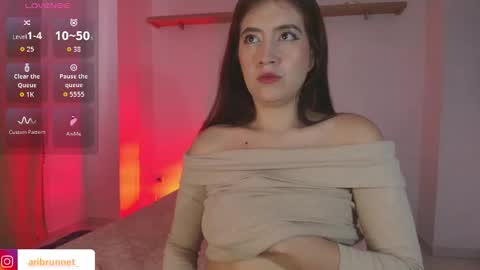  Ari Just Ari online show from February 13, 3:24 pm