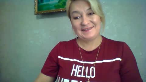 Snapshot of arielxloveresss chatting on October 13, 7:11 am ArielXLoveresss online show from October 13, 7:11 am