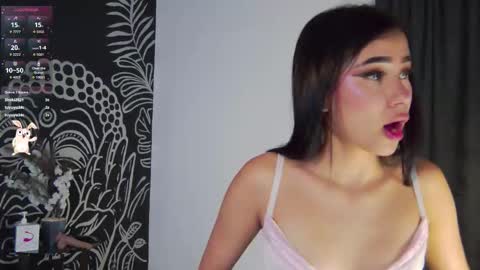 Ari online show from October 31, 10:25 pm