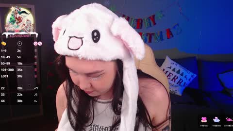 Snapshot of arizonaa_muse chatting on December 26, 12:27 pm Astrid online show from December 26, 12:27 pm
