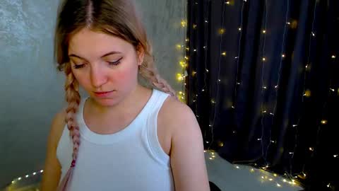 Arlana online show from February 3, 3:15 am