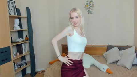 Emily online show from May 26, 8:24 am