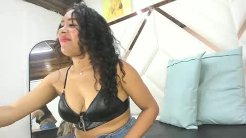 Aloreya  online show from May 9, 9:06 pm