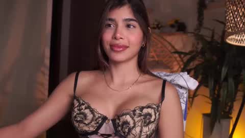 Snapshot of artemia_ chatting on March 3, 2:22 am Amanda online show from March 3, 2:22 am