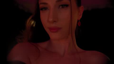 Marlene online show from March 23, 2:18 am