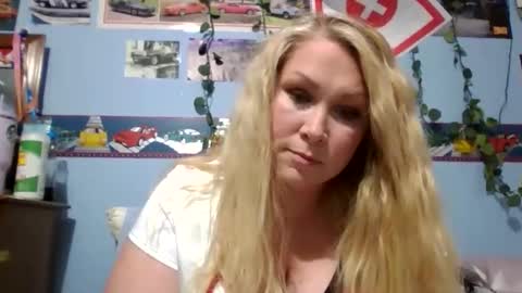 ash0ley online show from October 29, 8:33 pm